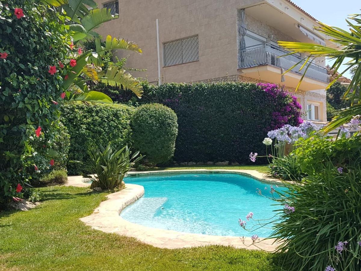 Villa Oasis Costa Brava Льорет-де-Мар Екстер'єр фото